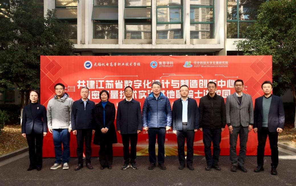 ��(chu��ng  )�����ąR�Ǿ�����У�󹲽���(sh��)Ӗ����